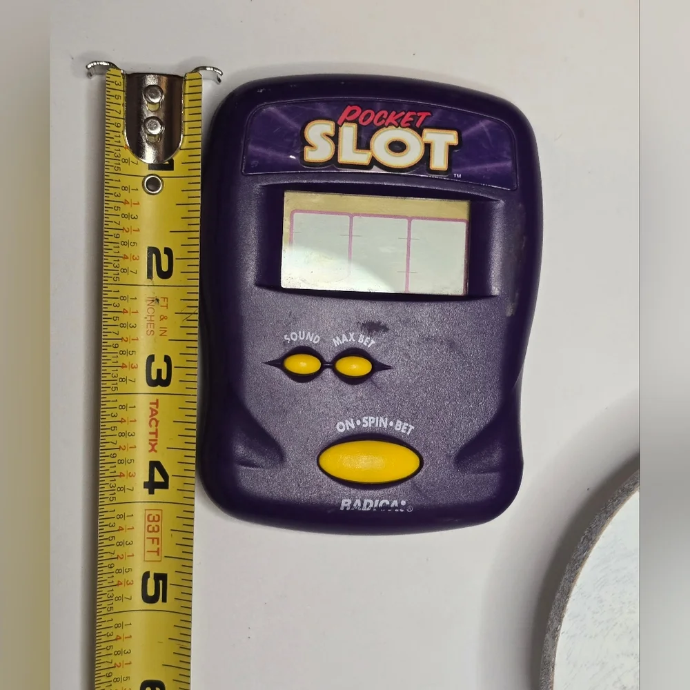 Vintage 1997 Radica Pocket Slot Electronic Handheld Game TESTED [ Read Details ]